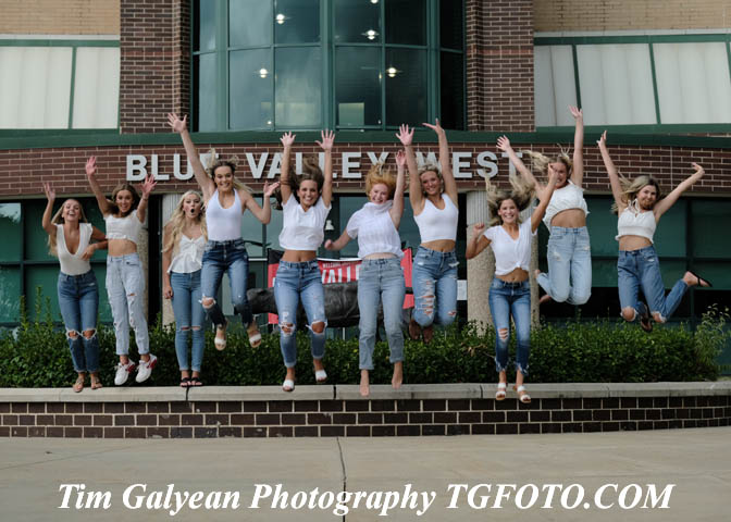 cheer,bvw,high,school,team,group,fun,affordable,experienced,photography,natural